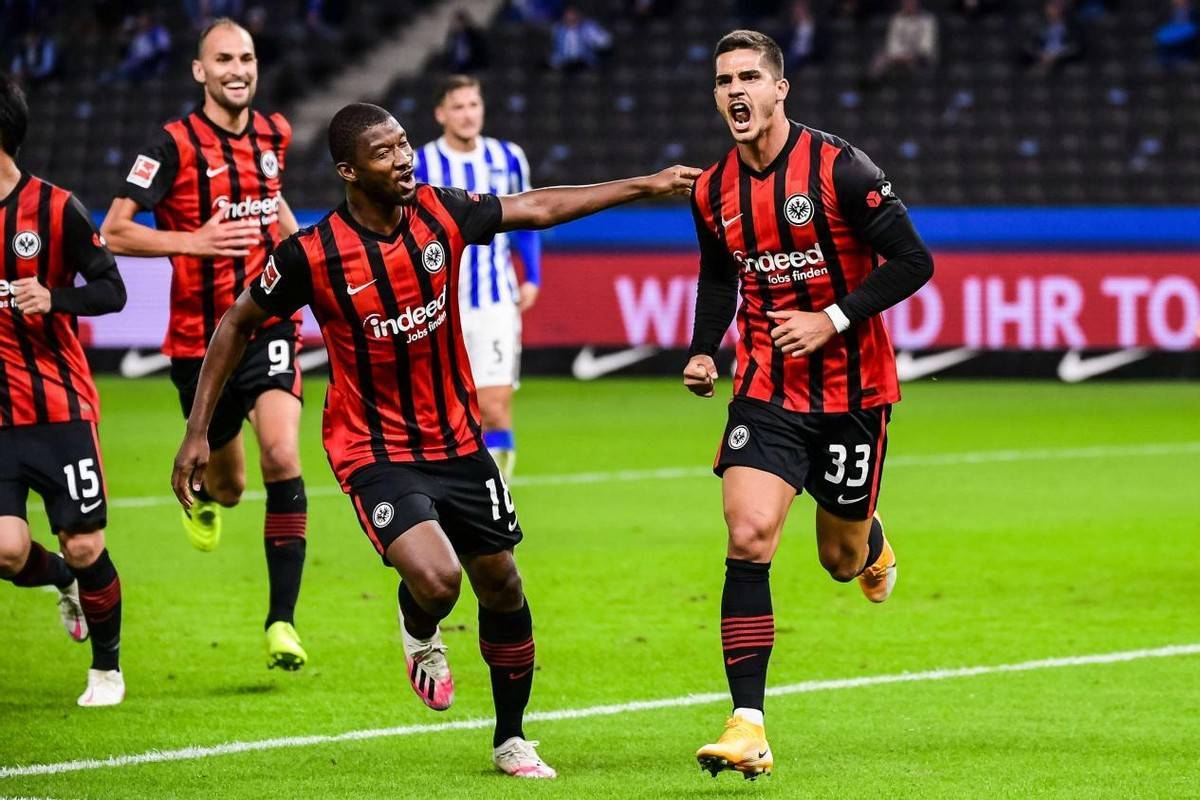 法兰克福客场取分德甲中游十分之差 法兰克福客场取分德甲中游十分之差