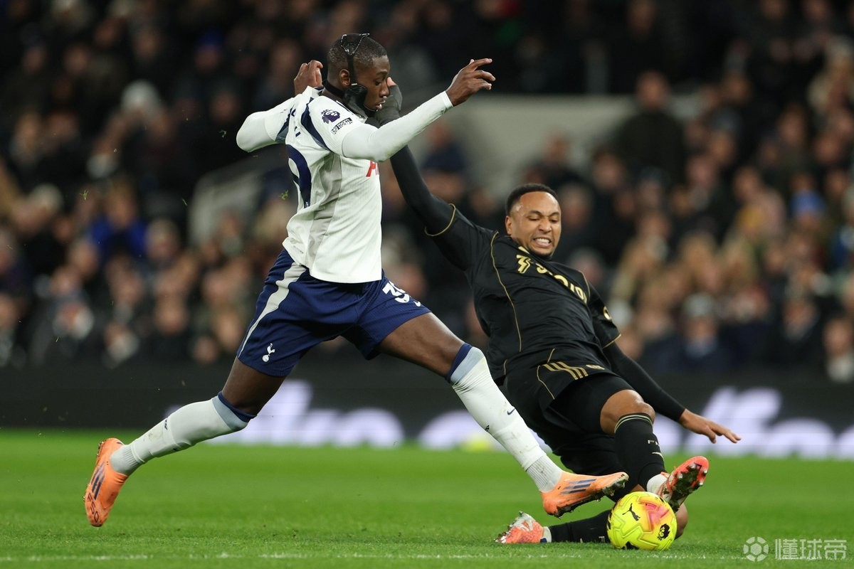 开元棋牌下载-热刺逼平切尔西,伦敦德比战火再次燃起的简单介绍